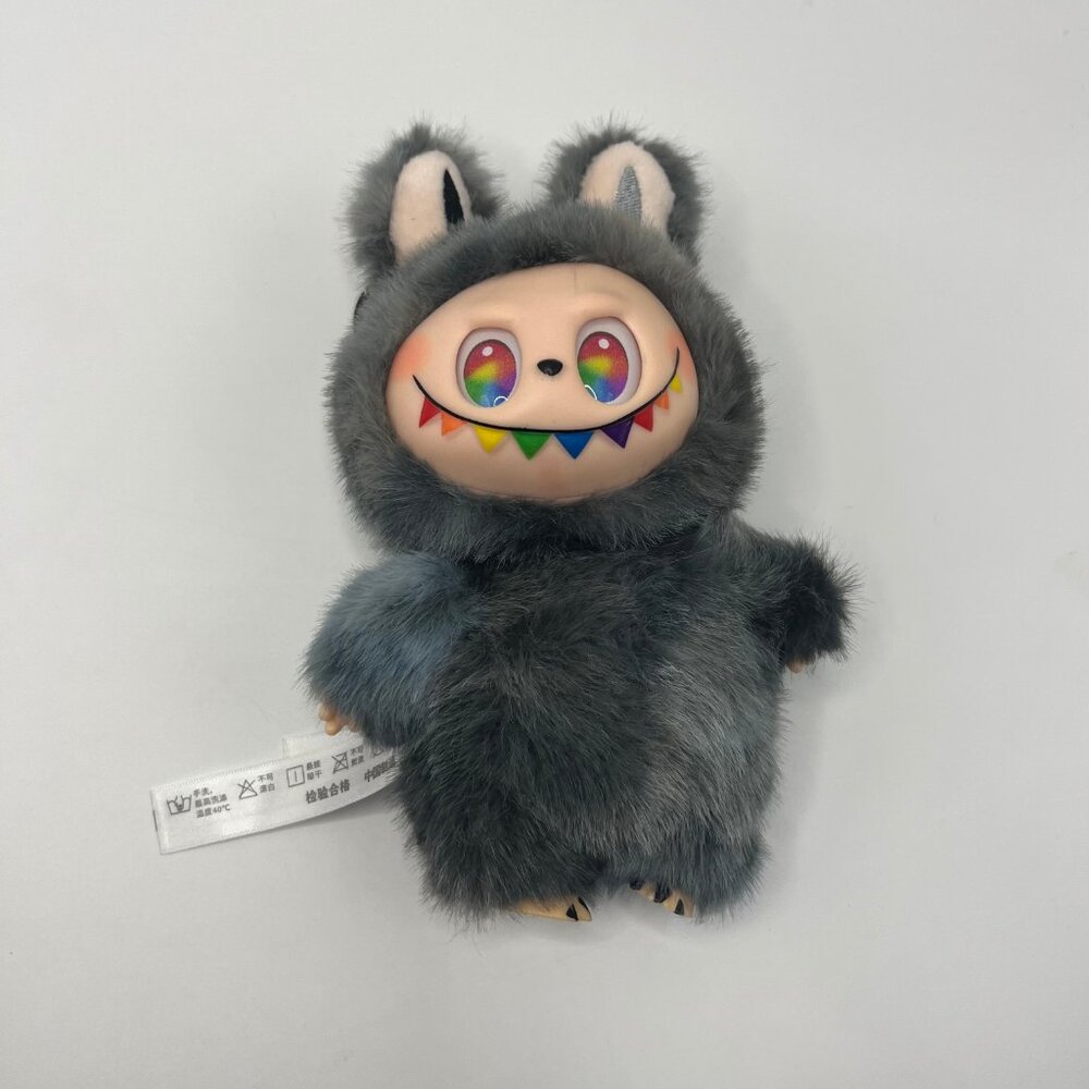 Pop Mart Labubu The Monsters Big Into Energy Vinyl Plush - Picture 2 of 5